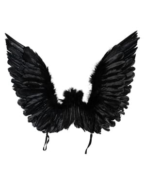 Черни ангелски крила