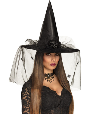 Chapéu de bruxa com véu e aranhas