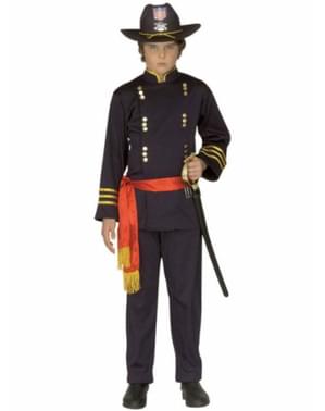 Американският генералски костюм на момчето