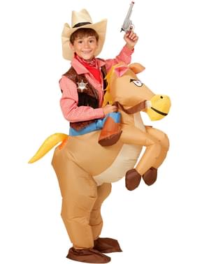 Cowboykostume med oppustelig hest til drenge