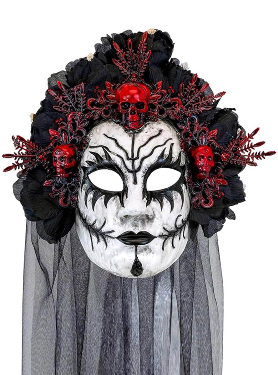 Máscara da Rainha da Morte com Véu