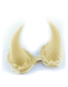 Cornos compridos de demónio