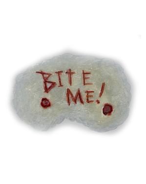Prótese gravado na pele bite me