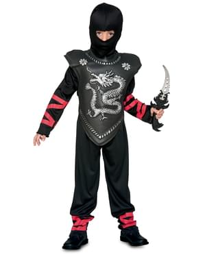 Çocuğun Karanlık Ninja Kostümü