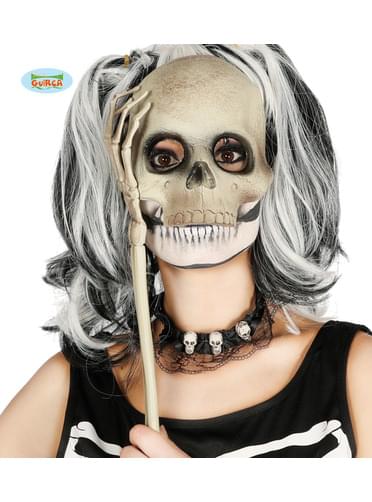 Antifaz de calavera con brazo