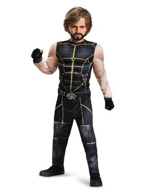 Seth Rollins WWE kas kostümü için bir çocuk