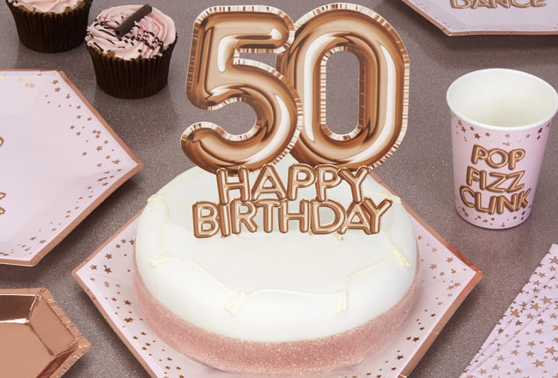 Decoracion para 50 años  Estas por cumplir #50Años? 🎉 Aquí una